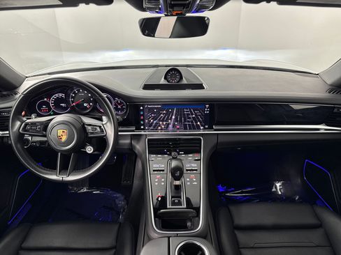 Certified 2022 Porsche Panamera 4S w/ Premium Package image 17