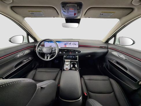 Used 2026 Genesis GV70 2.5T AWD/4WD image 9