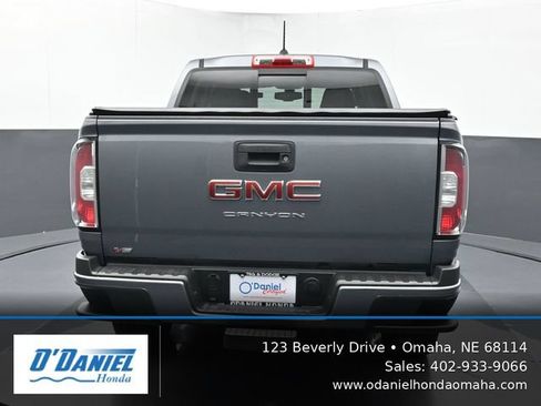 Used 2022 GMC Canyon Elevation w/ Elevation Premium Package AWD/4WD image 5