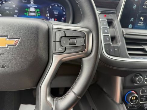 Used 2024 Chevrolet Suburban LT AWD/4WD image 38