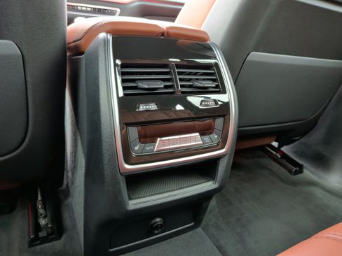 Used 2022 BMW X5 M50i AWD/4WD image 35