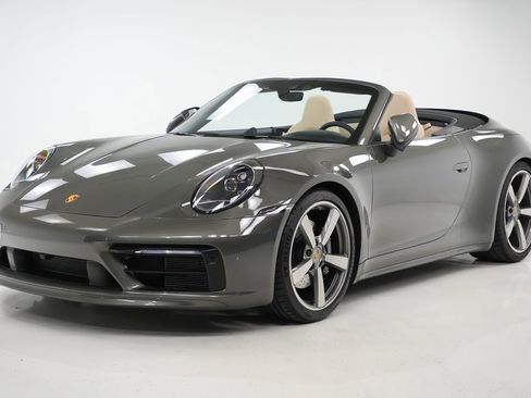 Certified 2022 Porsche 911 Carrera S image 1