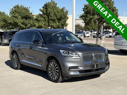 Used 2023 Lincoln Aviator Reserve w/ Equipment Group 201A image 4