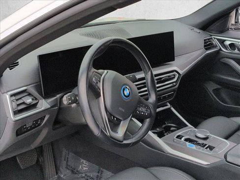 Used 2023 BMW i4 eDrive35 w/ Premium Package RWD image 10