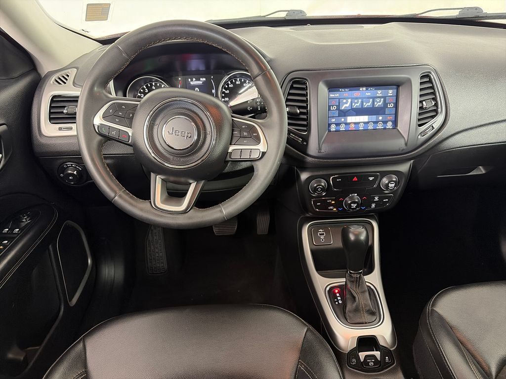Used 2021 Jeep Compass Latitude FWD image 14