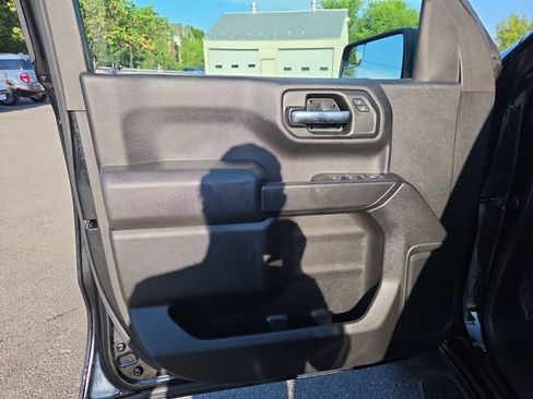 Certified 2021 Chevrolet Silverado 1500 Custom Trail Boss AWD/4WD image 11