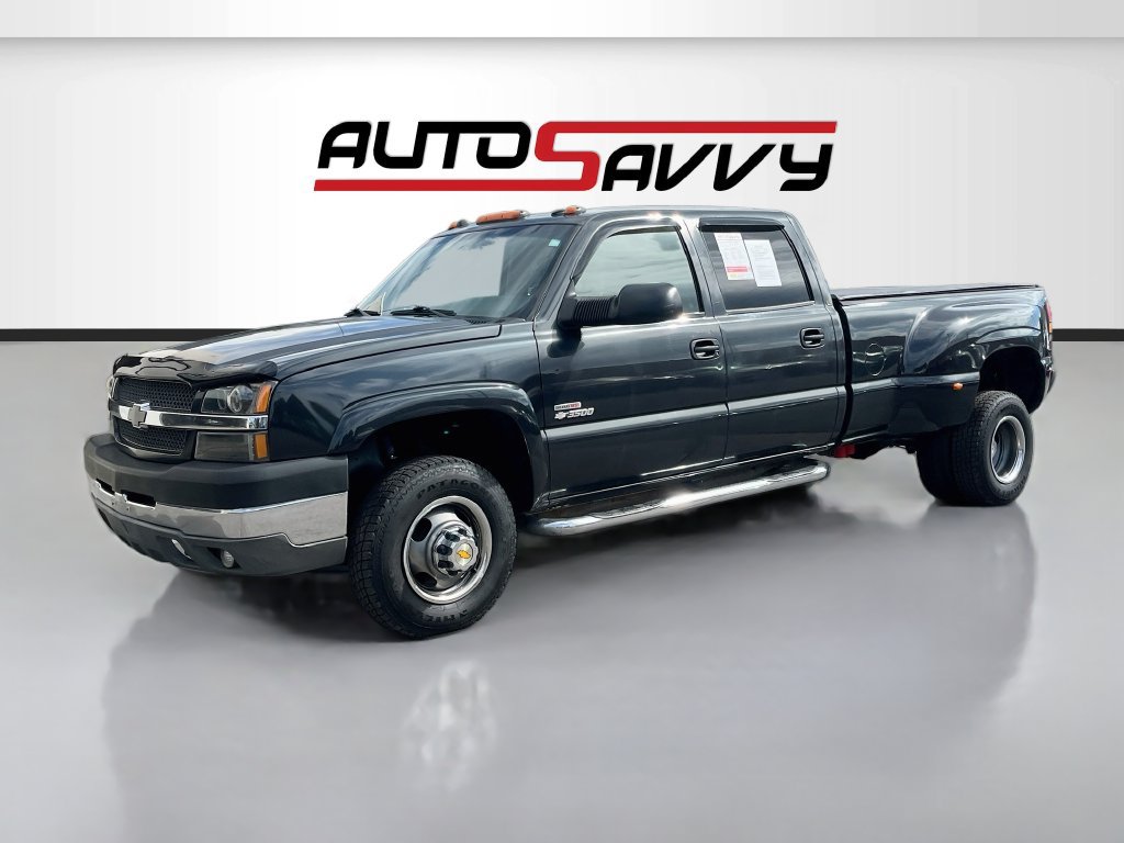 Used 2004 Chevrolet Silverado 3500 LT w/ Heavy-Duty Power Package AWD/4WD image 3