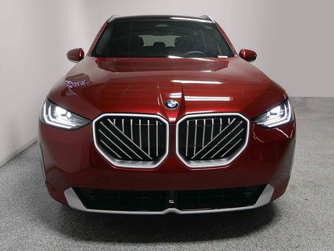 Used 2026 BMW X3 xDrive30i w/ Convenience Package AWD/4WD image 2