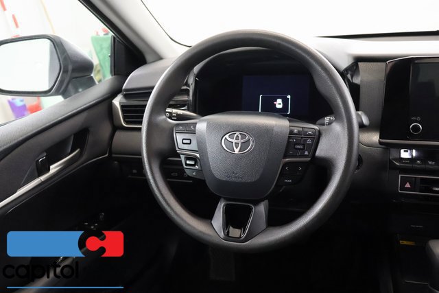 Used 2025 Toyota Camry LE FWD image 13