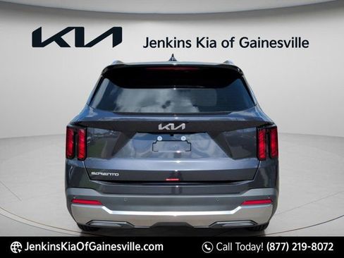 New 2026 Kia Sorento S image 6