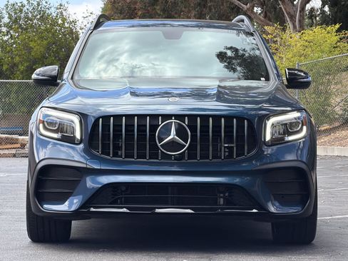 Used 2023 Mercedes-Benz GLB 35 AMG 4MATIC image 10