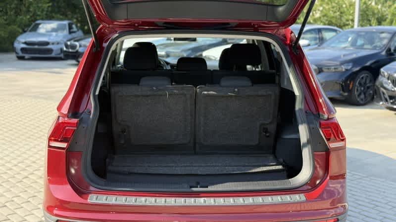 Used 2019 Volkswagen Tiguan S FWD image 17