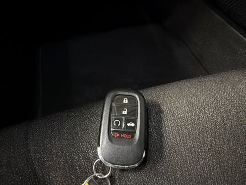 Used 2024 Honda Accord EX image 33