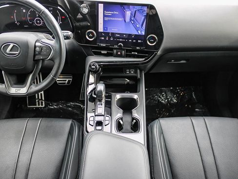Used 2022 Lexus NX 350 F Sport image 13