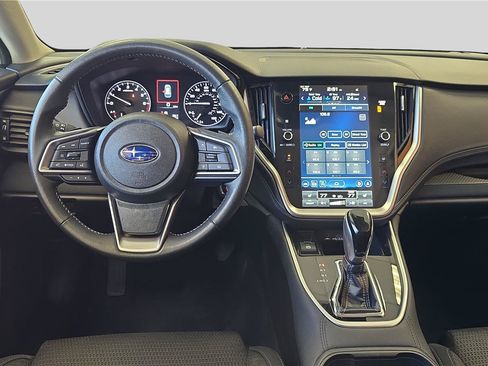 Used 2024 Subaru Outback Premium AWD/4WD image 9
