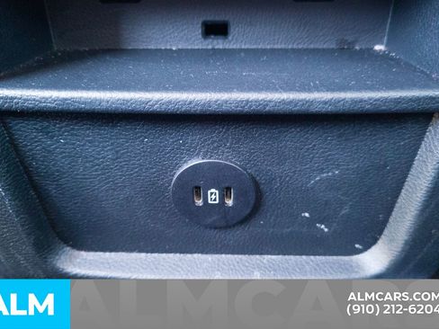 Used 2024 Ford Edge SEL image 22