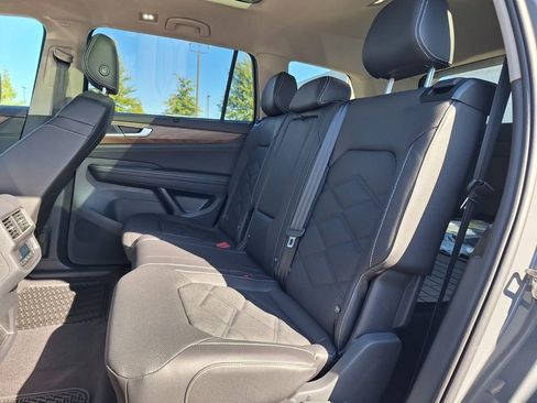 New 2026 Volkswagen Atlas SE image 22