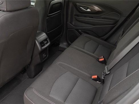 Used 2024 GMC Terrain SLE image 13