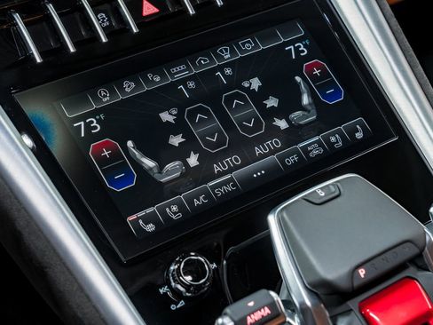 Used 2023 Lamborghini Urus S image 29