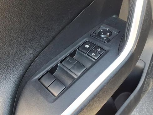 Used 2019 Toyota RAV4 Adventure image 8