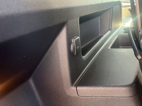 Used 2018 Volkswagen Atlas SEL image 37