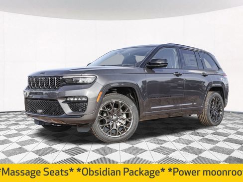 New 2025 Jeep Grand Cherokee Summit image 2