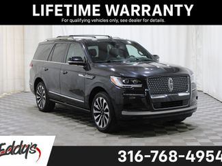 Used 2023 Lincoln Navigator Reserve video 1