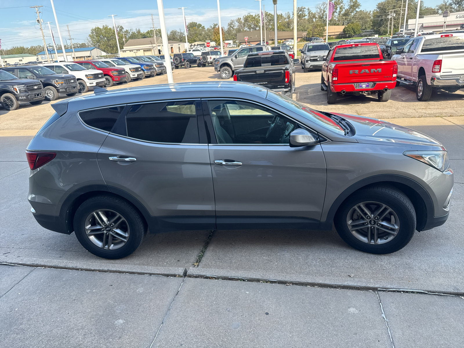 Used 2017 Hyundai Santa Fe Sport AWD/4WD image 4