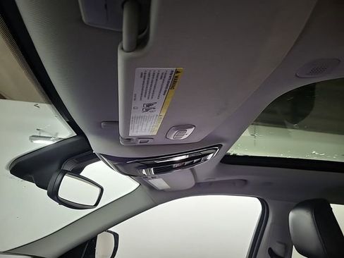 Used 2023 Jeep Grand Cherokee 4WD 4xe image 9