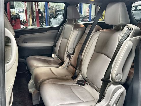 Used 2022 Honda Odyssey EX-L image 24