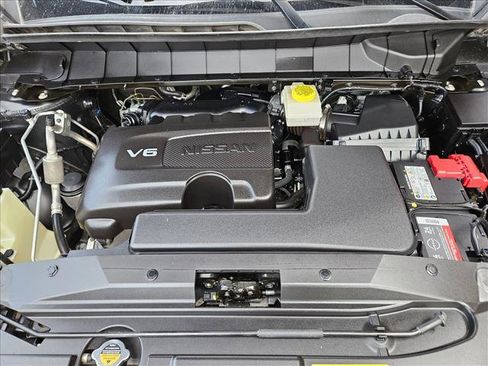 Used 2022 Nissan Pathfinder SV image 21