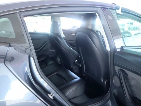 Used 2023 Tesla Model 3 Standard Range RWD image 32