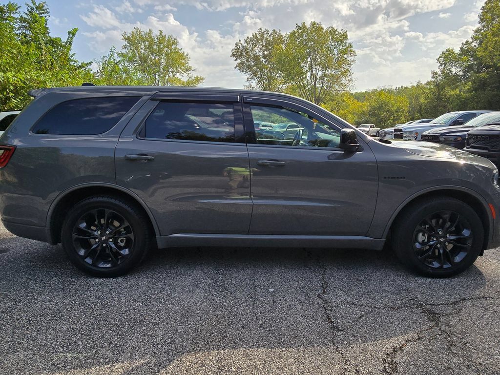 Used 2023 Dodge Durango R/T AWD/4WD image 9