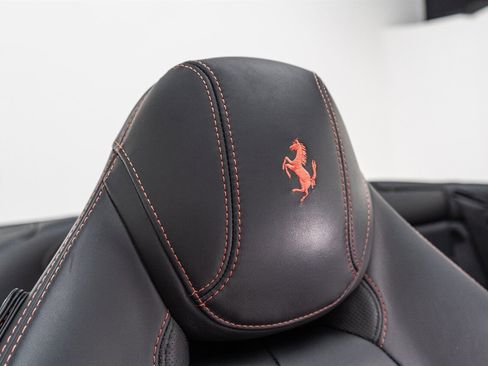 Used 2017 Ferrari California T RWD image 50