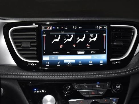 New 2026 Chrysler Pacifica Select w/ S Appearance Package AWD/4WD image 14