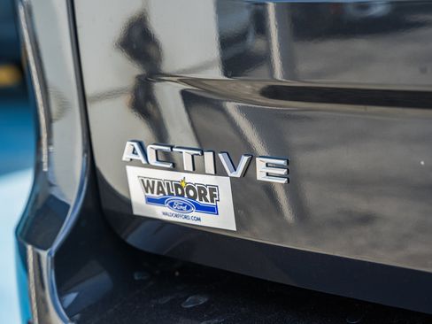 New 2026 Ford Expedition Active image 8