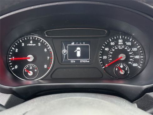 Used 2016 Kia Sorento LX w/ LX Convenience Package image 27