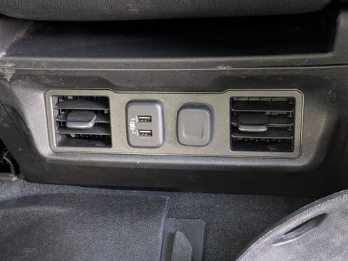 Used 2023 Chevrolet Silverado 3500 LT w/ Convenience Package AWD/4WD image 29