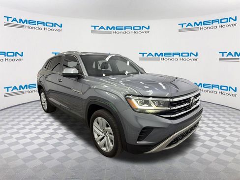 Used 2022 Volkswagen Atlas Cross Sport SE w/ Panoramic Sunroof Package image 7