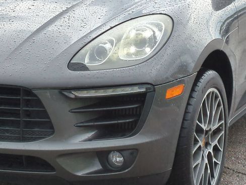 Used 2015 Porsche Macan S AWD/4WD image 11