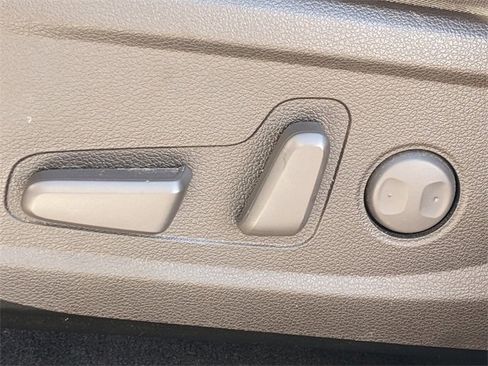 Used 2020 Hyundai Santa Fe SEL w/ Cargo Package image 19