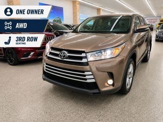 Used 2019 Toyota Highlander Plus AWD/4WD video 1