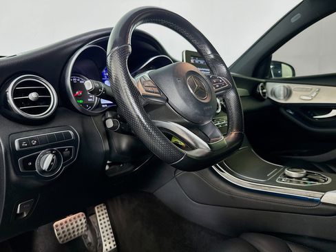 Used 2019 Mercedes-Benz GLC 300 4MATIC Coupe w/ AMG Line image 33