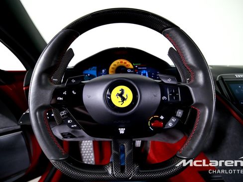 Used 2022 Ferrari Roma RWD image 14