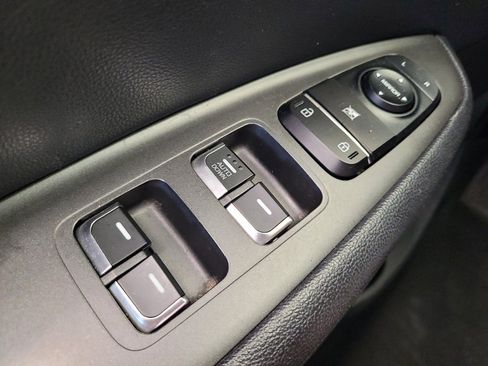 Used 2018 Kia Optima LX FWD image 27