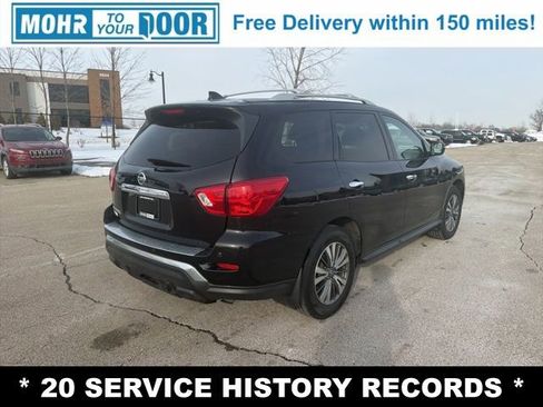 Used 2020 Nissan Pathfinder S image 5