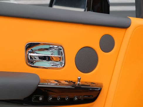 Used 2025 Rolls-Royce Phantom Sedan image 83