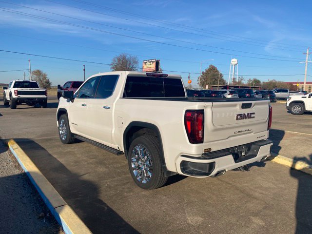 Used 2023 GMC Sierra 1500 Denali w/ Denali Reserve Package AWD/4WD image 4