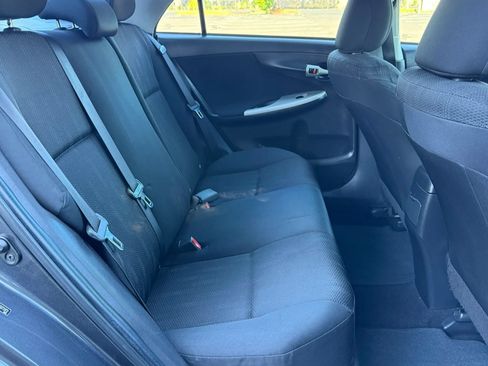 Used 2011 Toyota Corolla S FWD image 27
