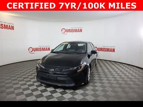 Used 2025 Toyota Corolla LE FWD image 1